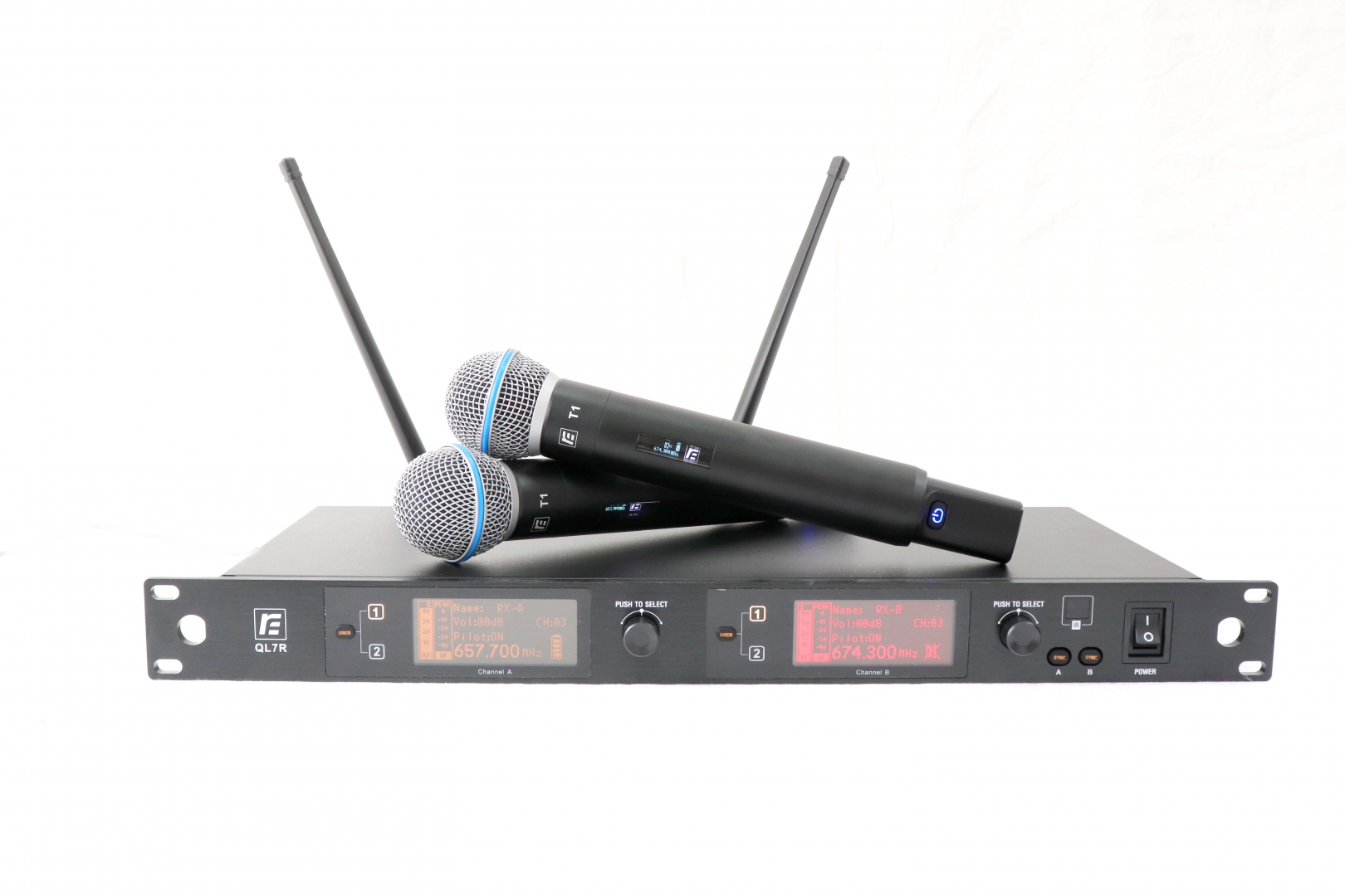 RFIntell QL7R/T1-B 720,500-754,000 МГц 2-канальная радиосистема с 2-мя ручными микрофонами в Лакинске