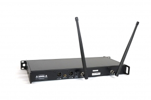 RFIntell QL7R/T1-B 720,500-754,000 МГц 2-канальная радиосистема с 2-мя ручными микрофонами в Лакинске
